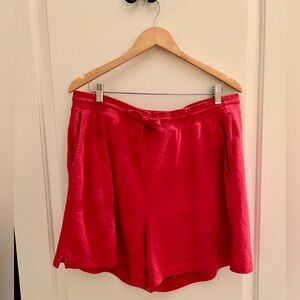 Old NavyBUNDLE 3 Pairs Women's (Coral/Red, Charcoal Gray, Black) Athletic Shorts